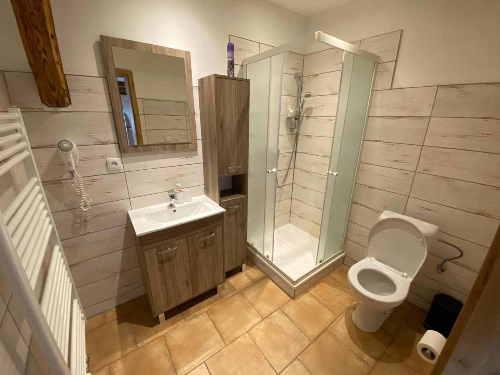 Apartman Na Statku Červený Kostelec Exterior foto