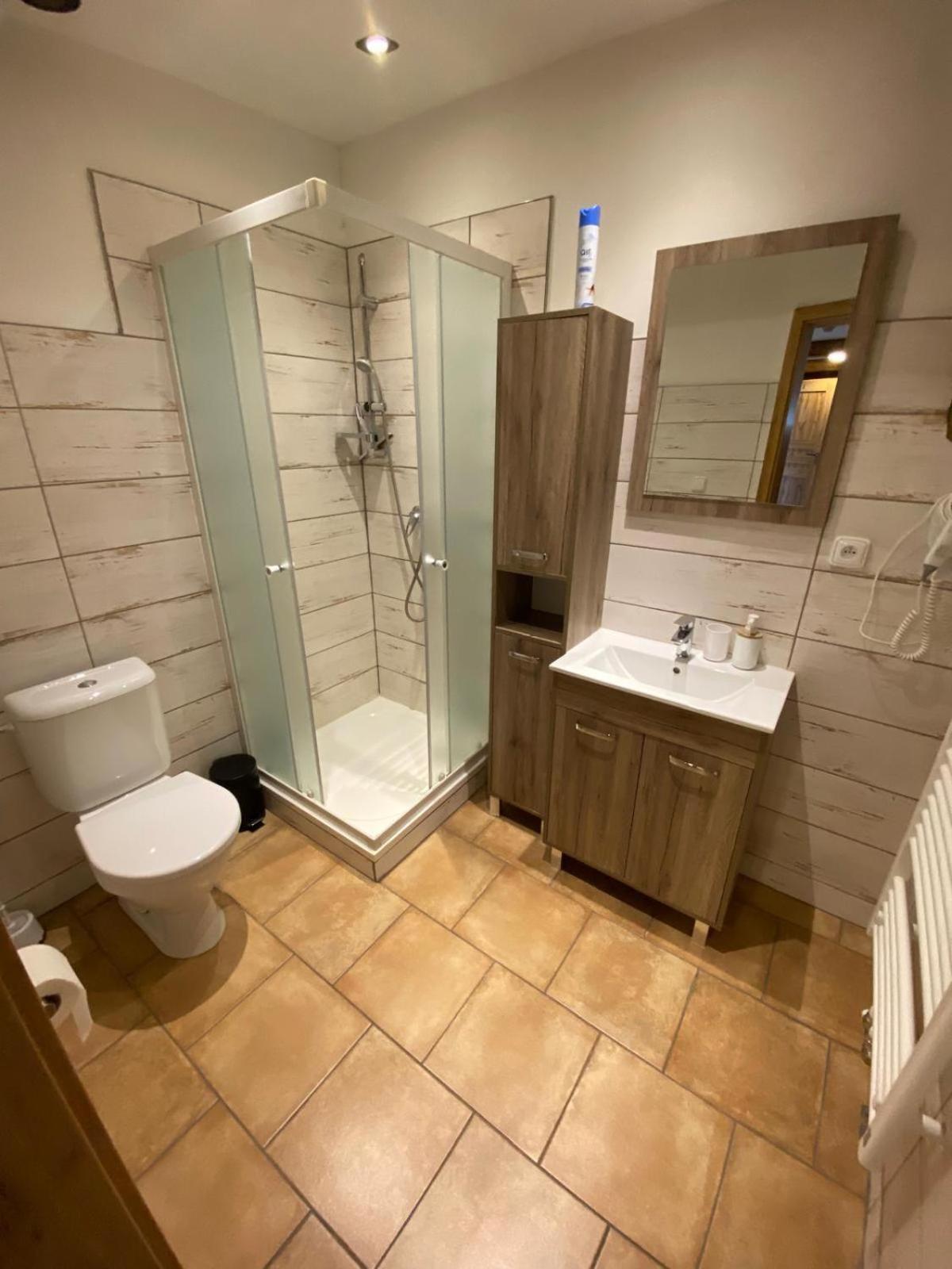 Apartman Na Statku Červený Kostelec Exterior foto